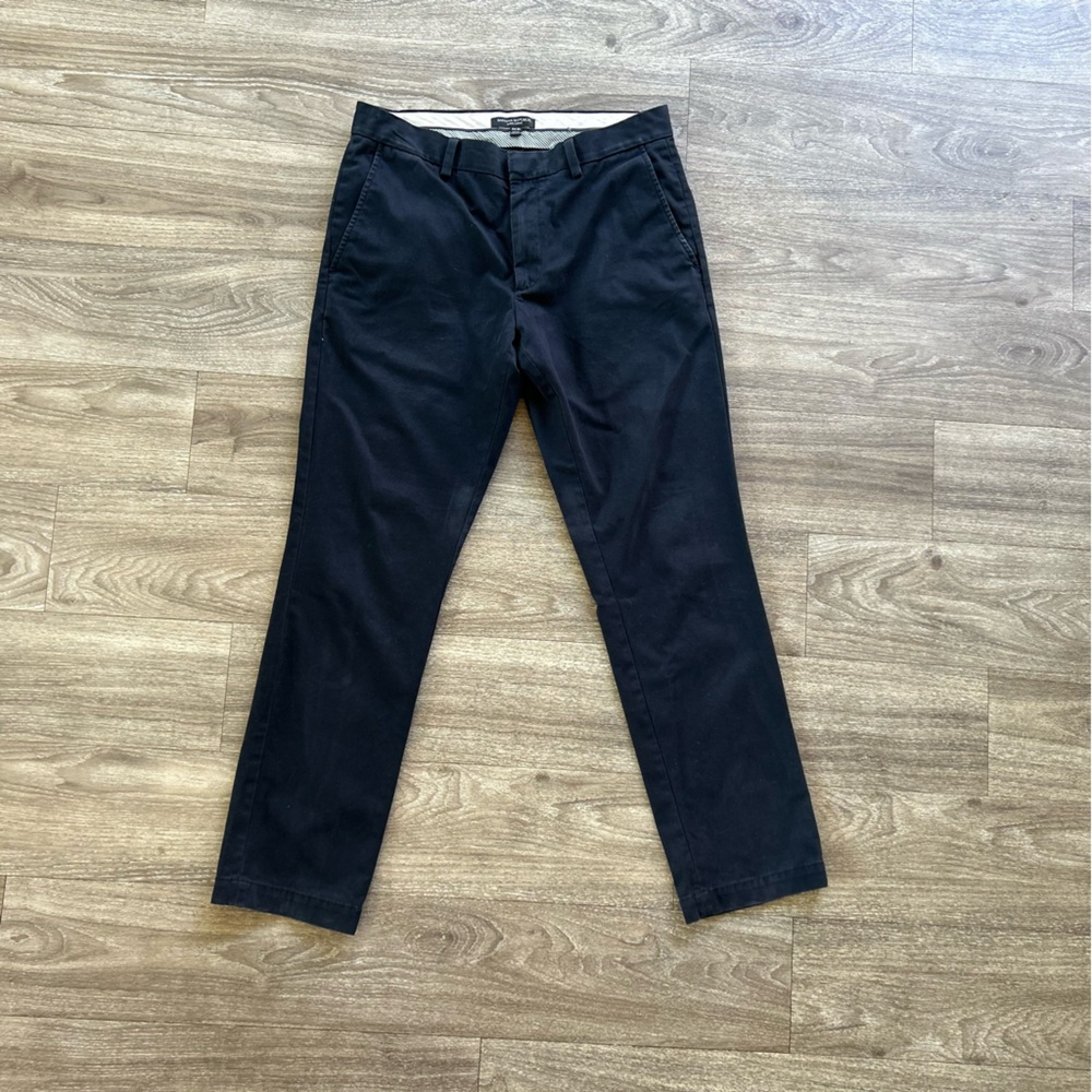 Banana Republic Aiden Chino Navy 31x30